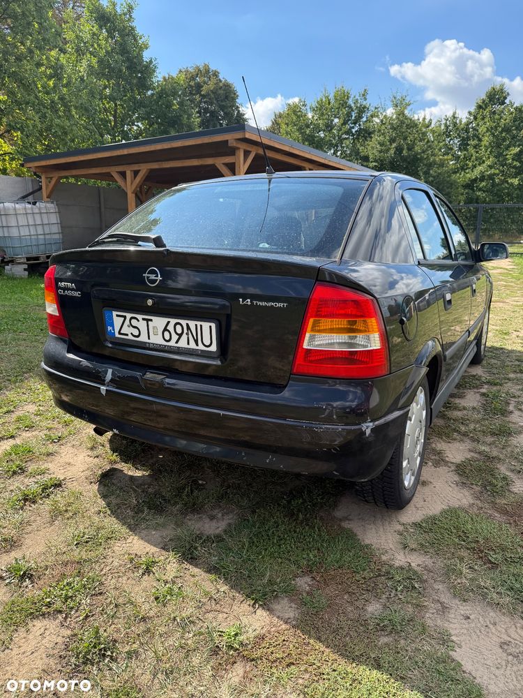 Opel Astra 1.4 - 1