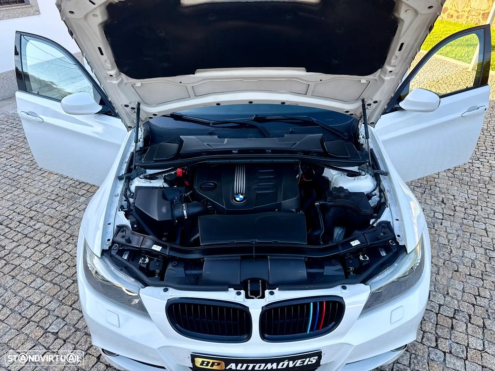 BMW 318 d Edition M Sport Shadow - 39