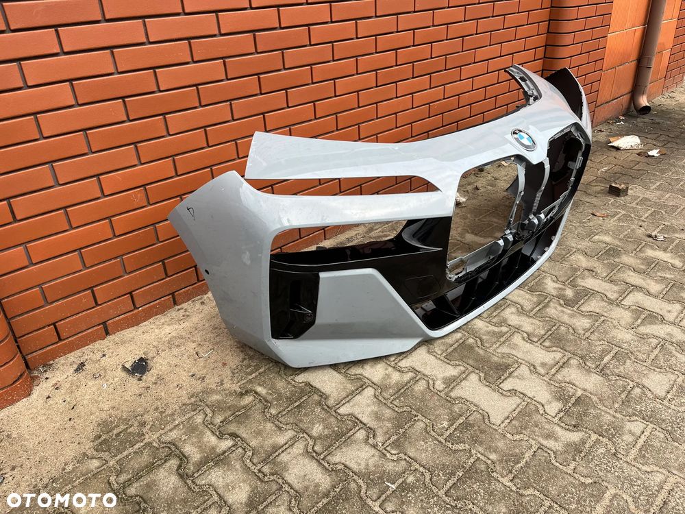 ZDERZAK BMW SERIA 7 G70 - 2