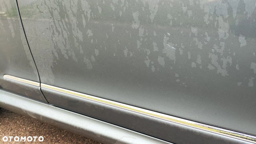 DRZWI LEWY TYŁ TYLNE ORYGINALNY LAKIER KOLOR C368 368 ZAMEK DOCIĄG KLAMKA KEYLESS GO SZYBA SUNGATE LUSTERKO 15 PIN KABLI ROLETA ŻALUZJA ELEKTRYCZNA MERCEDES S-KLASA W221 LONG - 6