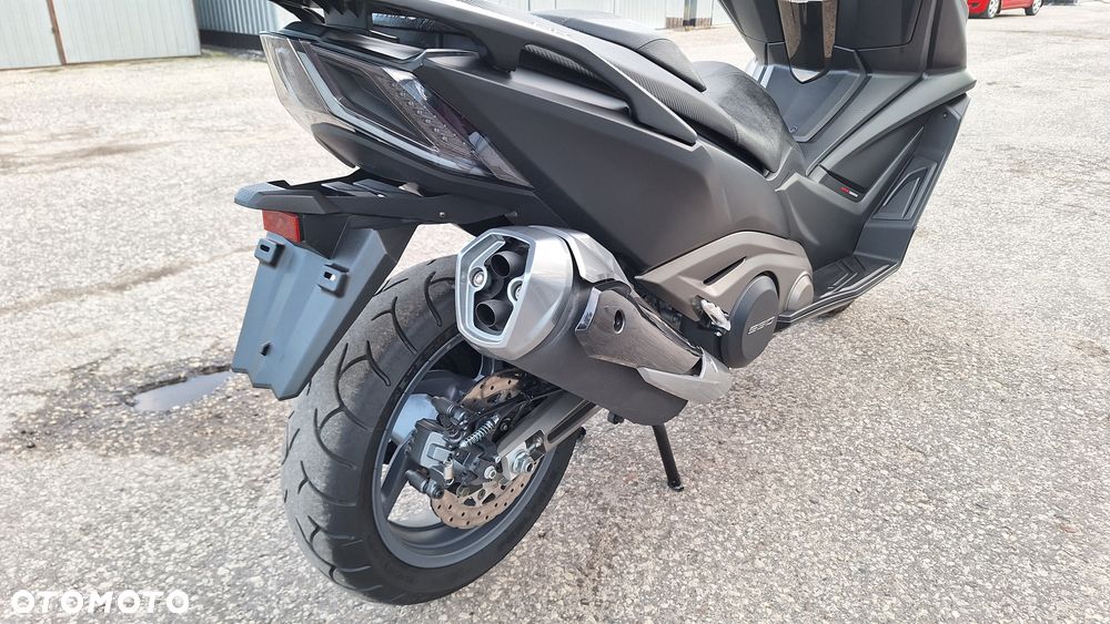 Kymco AK 550 - 19