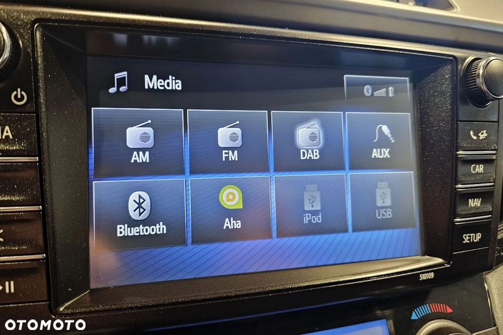 Toyota RAV4 Hybrid Style 4x2 - 23