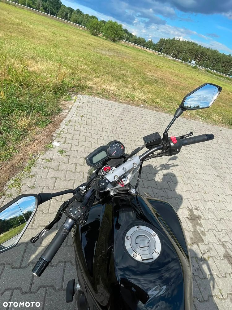 Yamaha FZ6 - 10