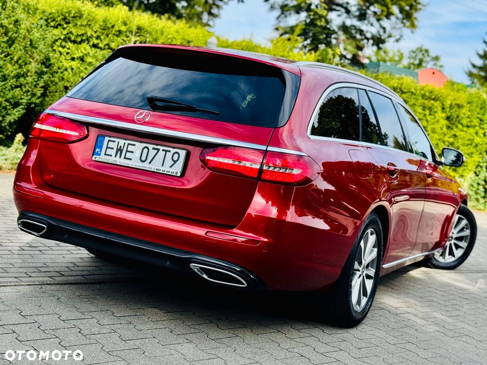 Mercedes-Benz Klasa E 220 d T 9G-TRONIC Exclusive - 7