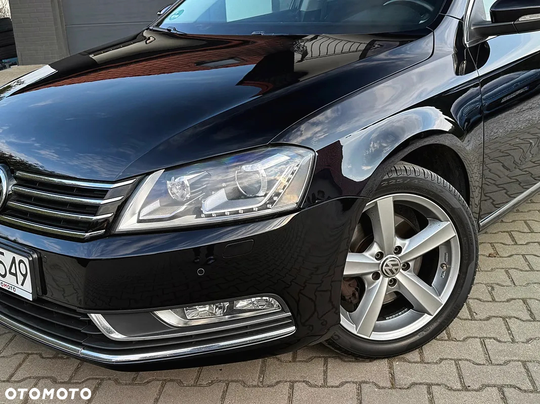Volkswagen Passat 2.0 TDI Highline DSG - 27