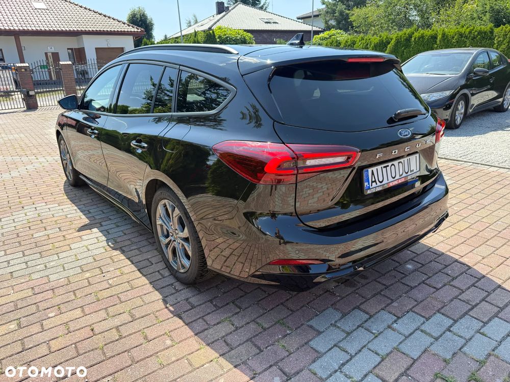Ford Focus 1.0 EcoBoost mHEV ST-Line X - 3