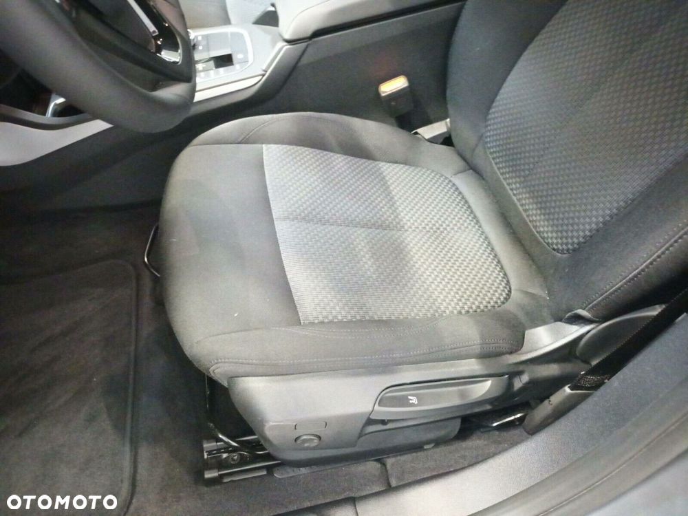 BMW Seria 1 - 15