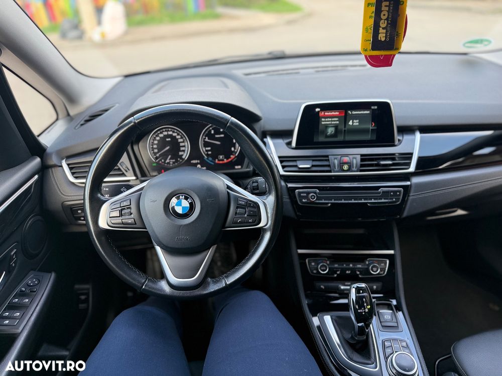 BMW Seria 2 218d Aut. Luxury Line - 11