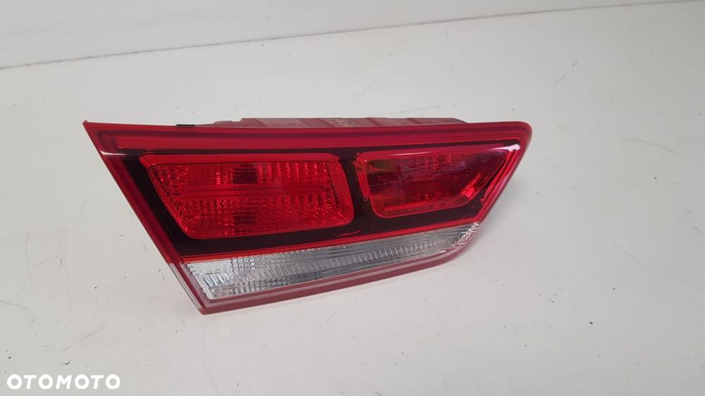 LAMPA LEWA TYŁ TYLNA W KLAPĘ KIA OPTIMA SEDAN 15-19 ZWYKŁA 92403-D4051 - 2