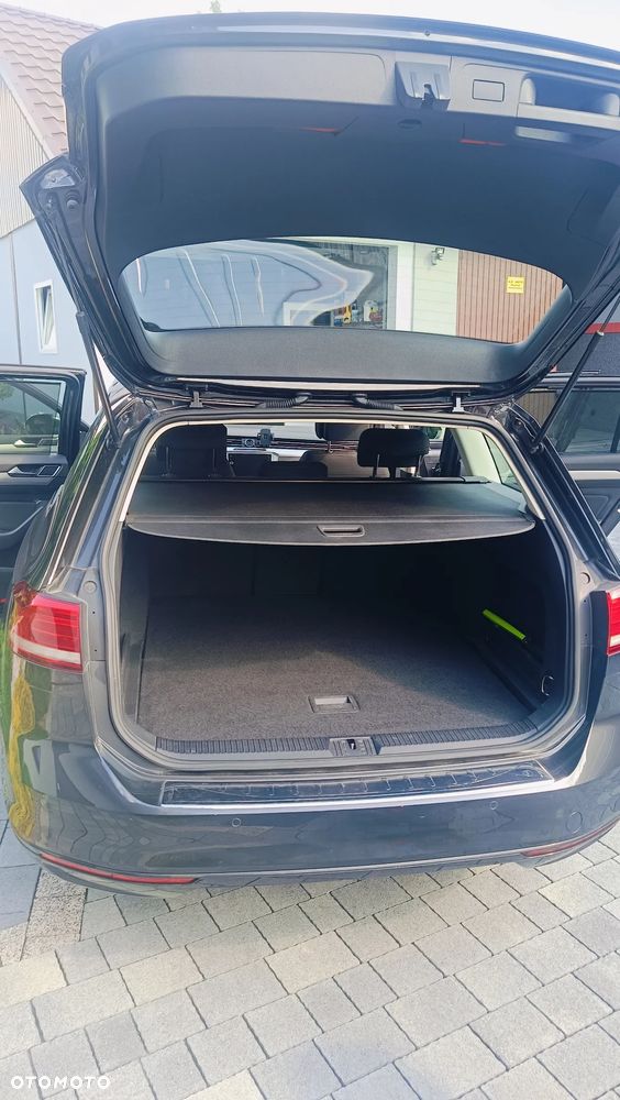 Volkswagen Passat 2.0 TDI BMT Comfortline - 11