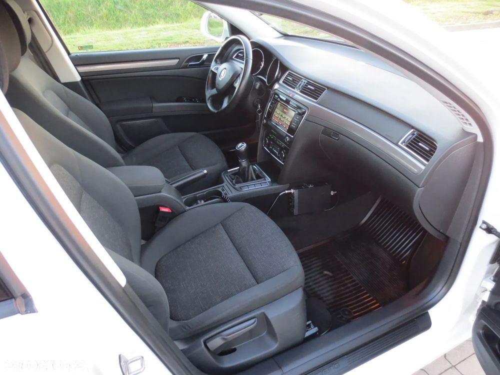 Skoda Superb - 13