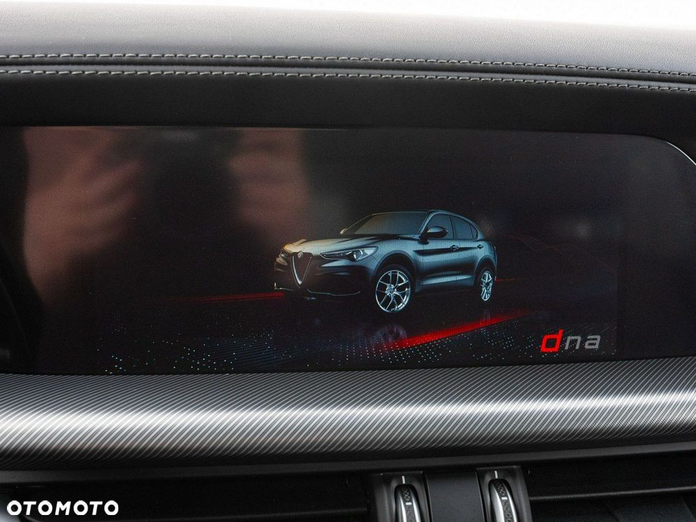 Alfa Romeo Stelvio 2.0 Turbo Executive Q4 - 20