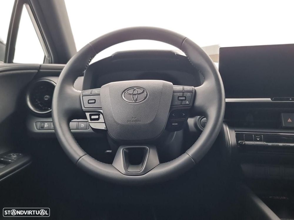 Toyota C-HR — fotografia 9