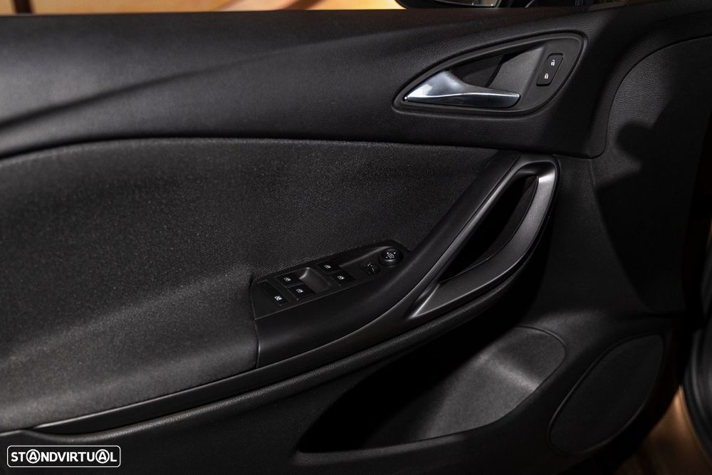 Opel Astra 1.6 CDTI Dynamic S/S - 23