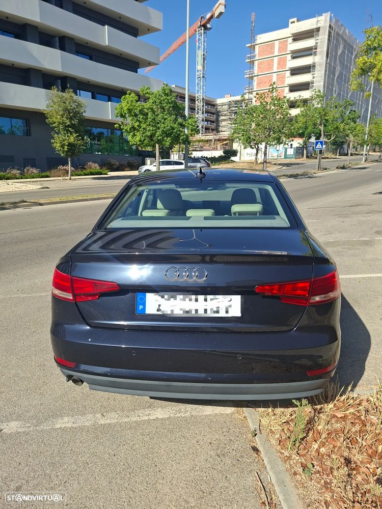 Audi A4 2.0 TDI multitronic Exclusive - 3
