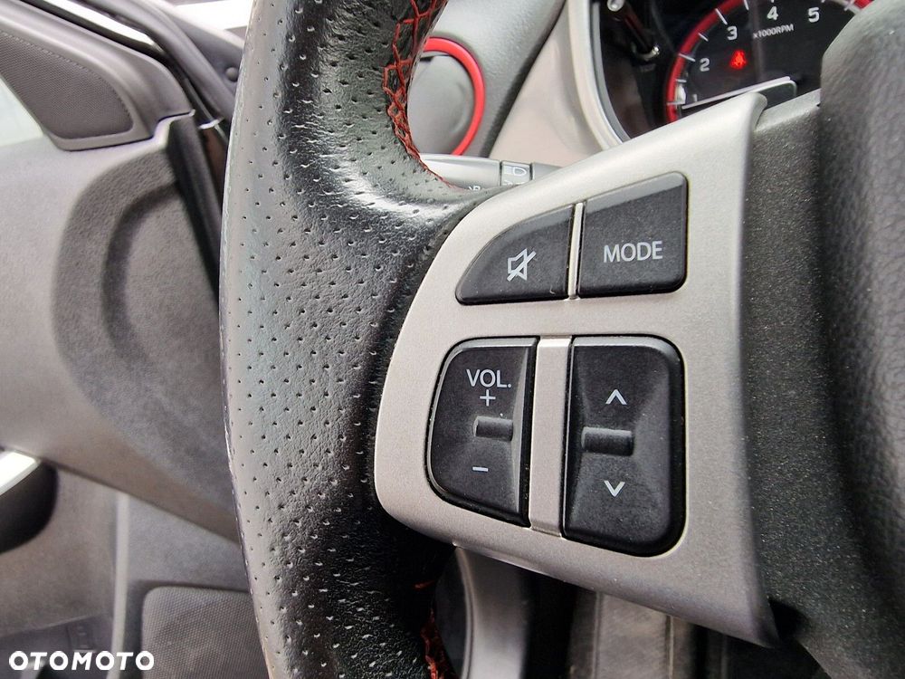 Suzuki Vitara 1.4 T Boosterjet S 4WD - 24