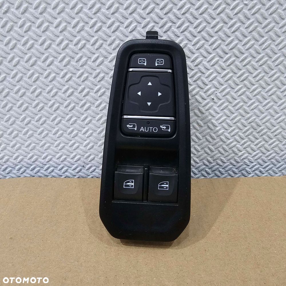 renault trafic iii iv panel sterowanie lusterkami szybami lewy kierowcy - 1