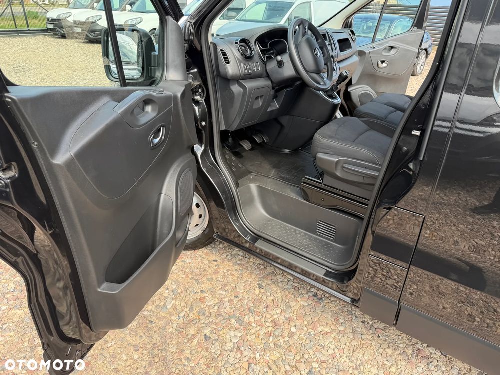 Renault Trafic - 14