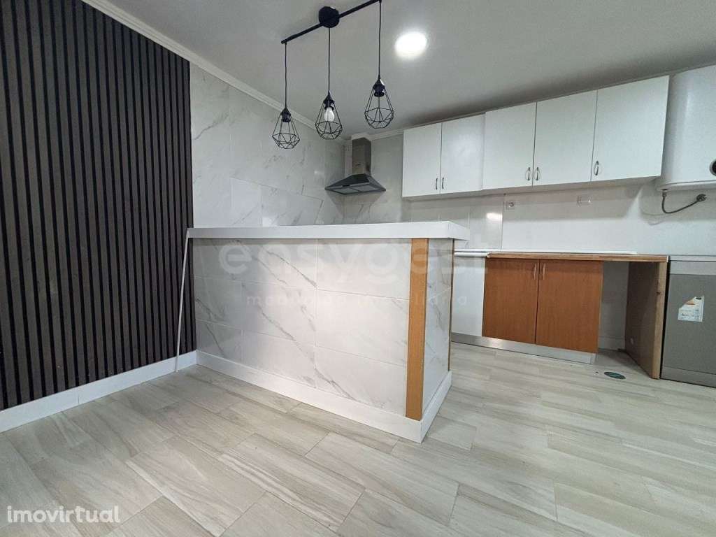 Moradia Isolada T1 recuperada em terreno de 735mt2 - Grande imagem: 5/20