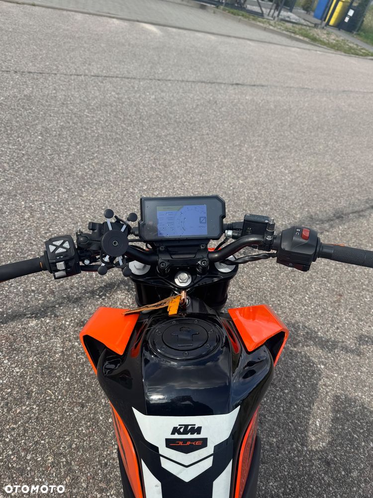 KTM Duke 125 - 8