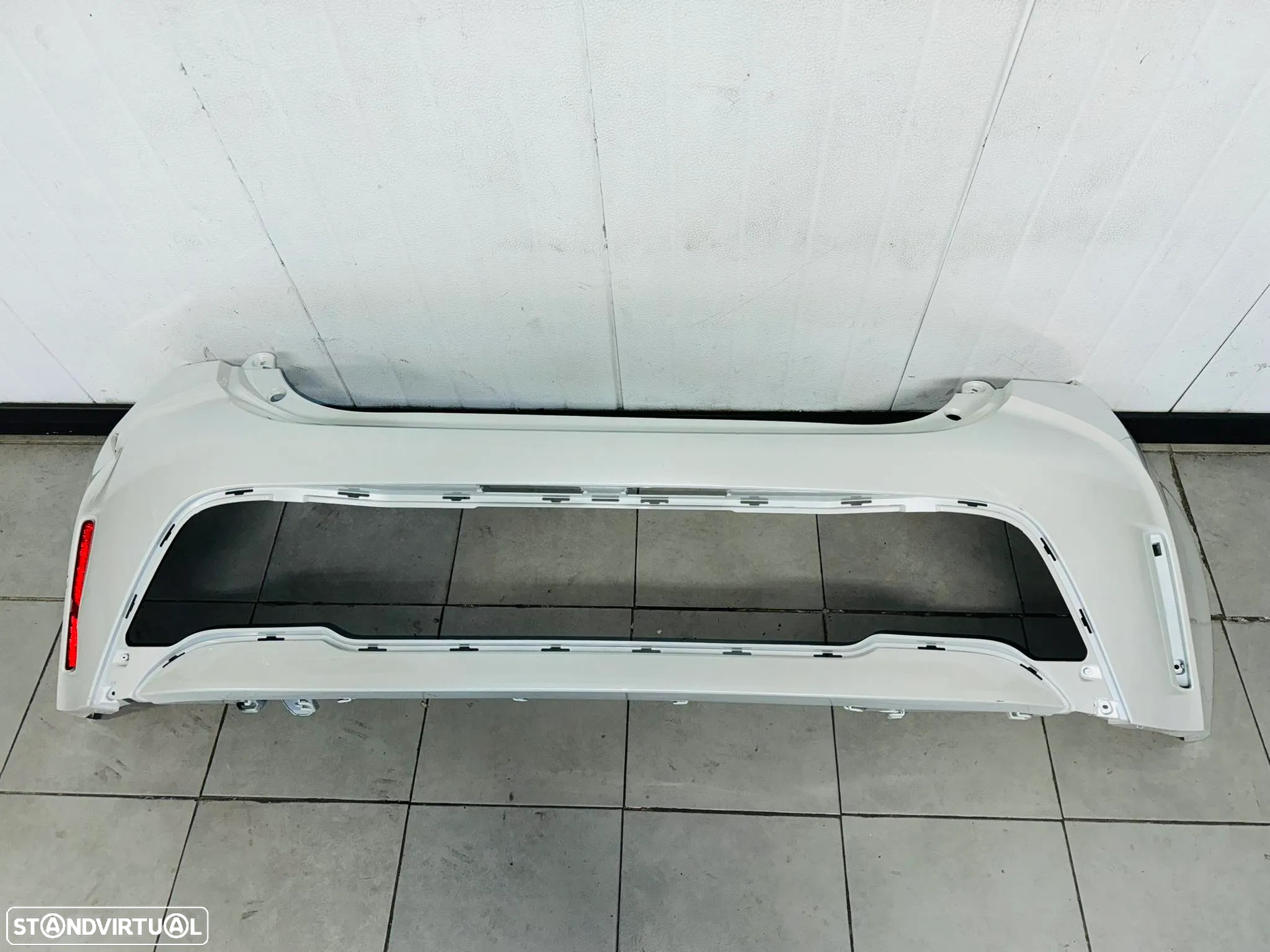Para Choques Trás Toyota Corolla GR Sport - 2019 / 2024 - 2