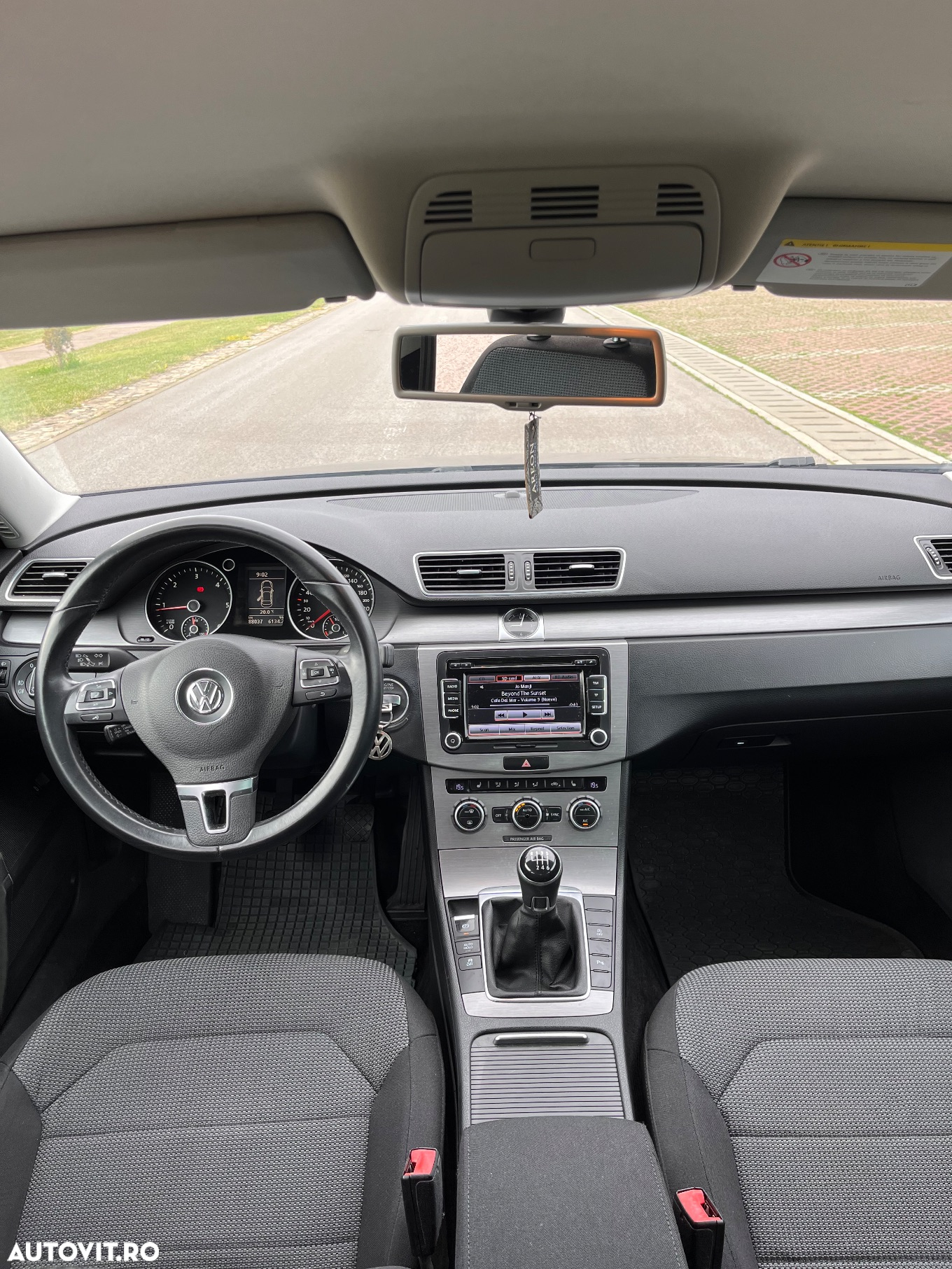 Volkswagen Passat 2.0 TDI BlueMotion Tehnology Comfortline - 12