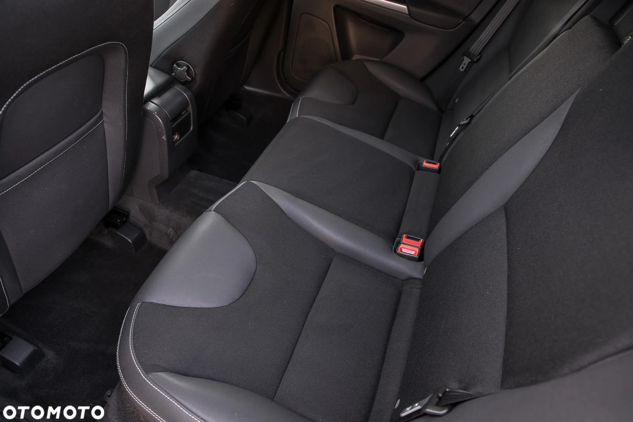 Volvo XC 60 - 8