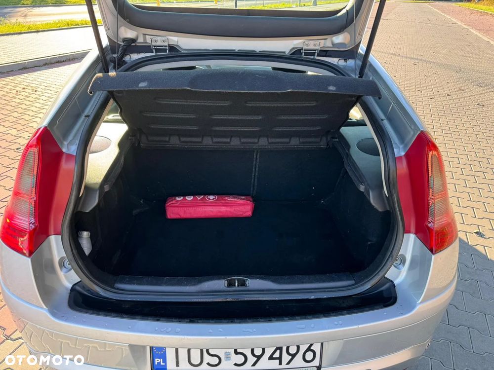 Citroën C4 2.0 HDi VTS - 6