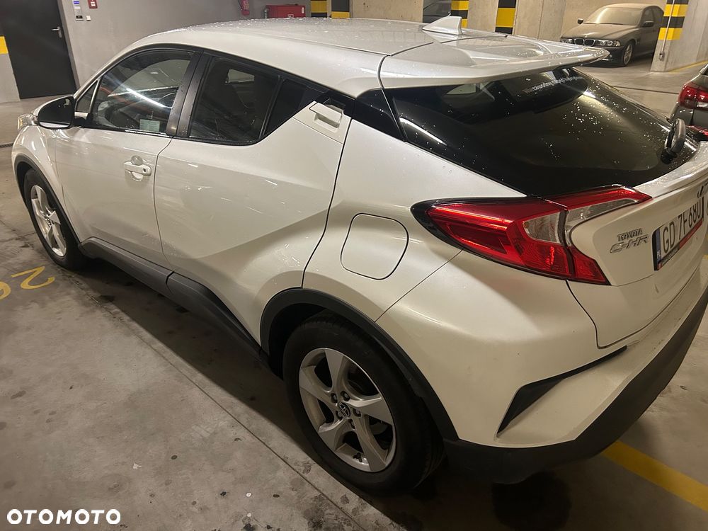 Toyota C-HR 1.8 Hybrid Premium - 4