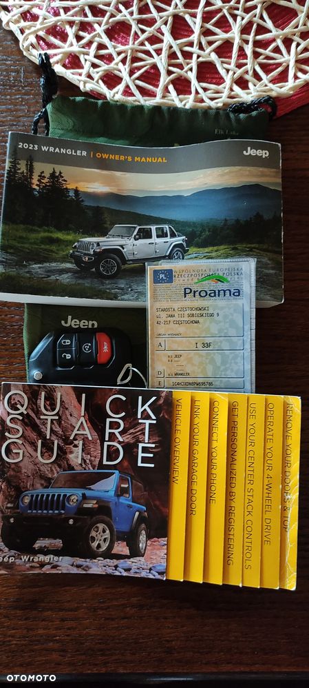 Jeep Grand Cherokee - 14