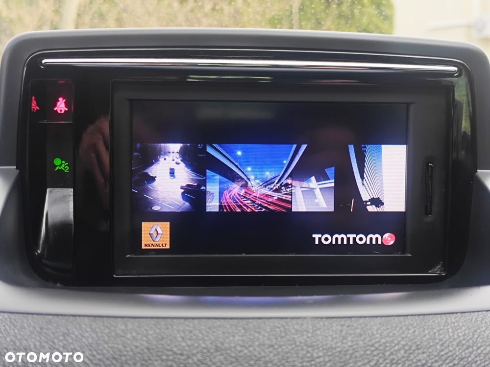 Renault Megane ENERGY dCi 110 Start & Stop Paris Business - 38