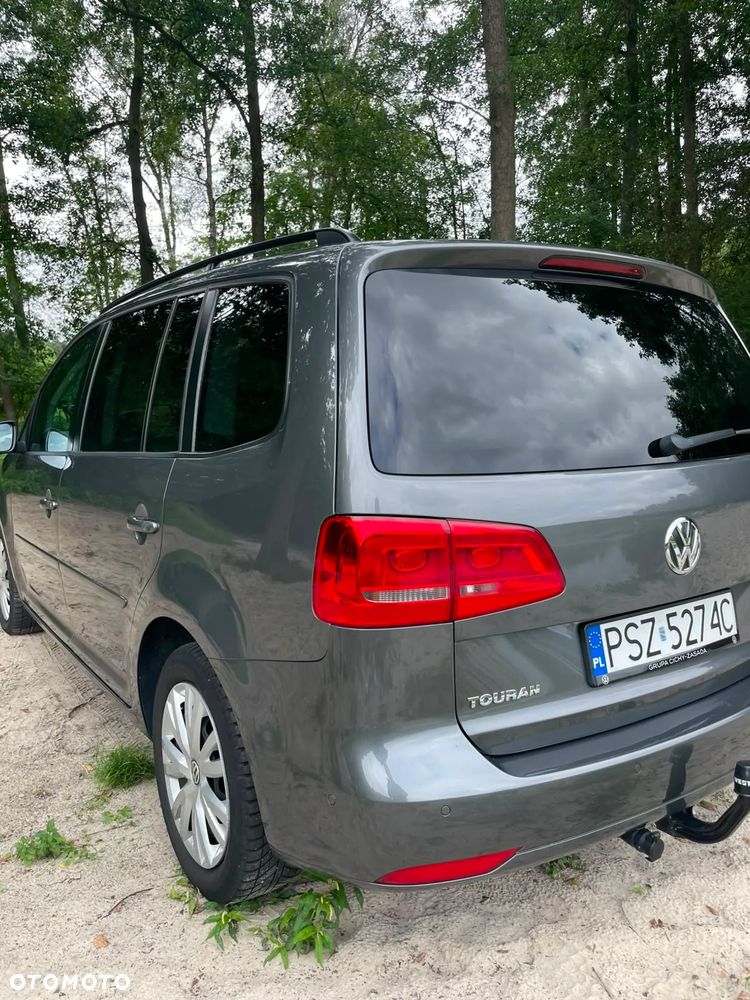 Volkswagen Touran 1.6 TDI DPF Life - 2