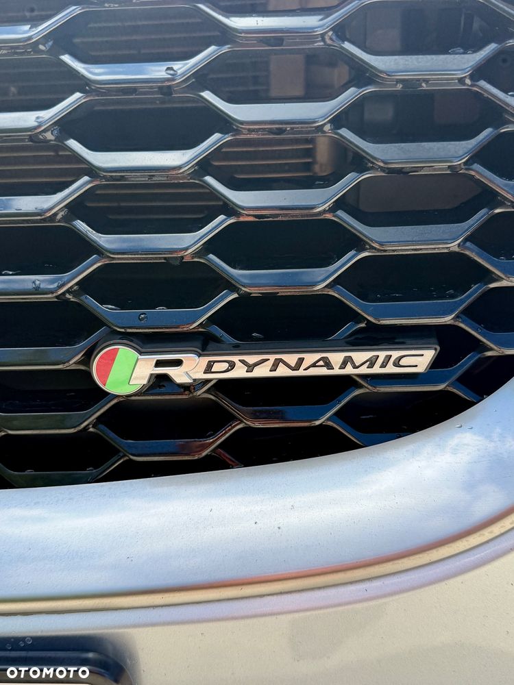 Jaguar E-Pace P300 AWD R-Dynamic S - 12