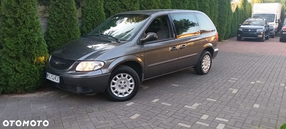 Chrysler Voyager - 13