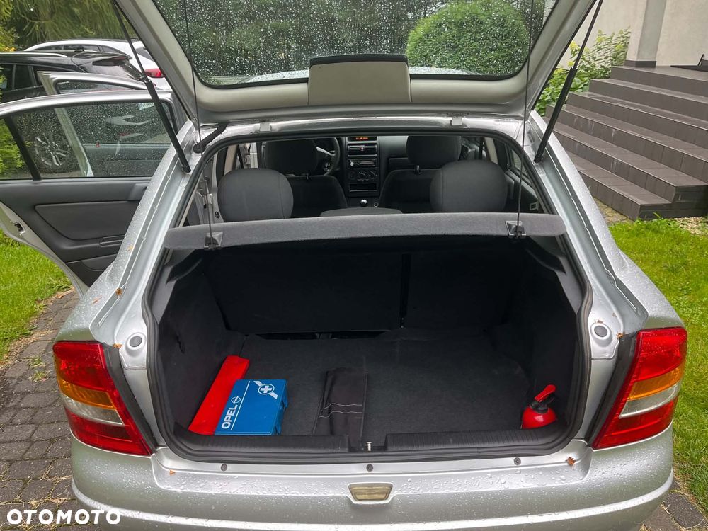 Opel Astra 1.4 Enjoy - 16