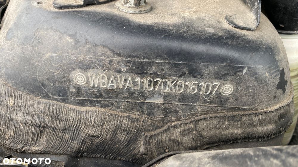 BMW Seria 3 316i - 16