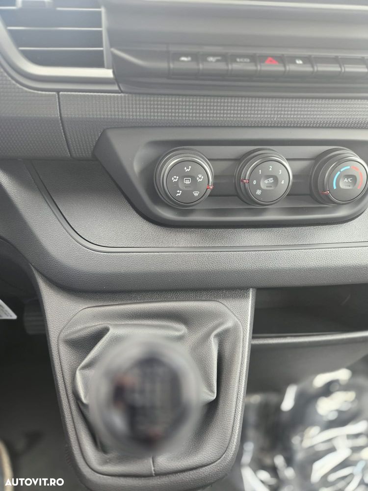 Renault RENAULT Trafic Furgon - 16