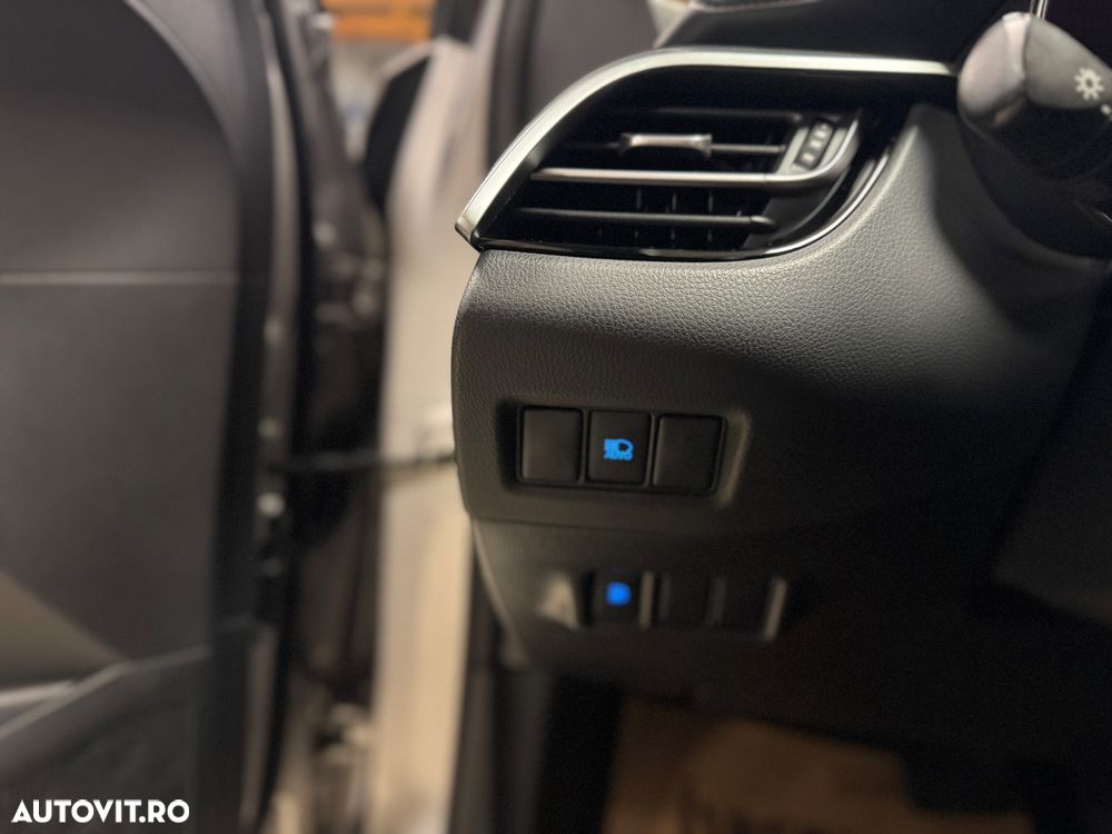 Toyota C-HR 1.8 HSD 122 CP 4x2 CVT C-lassy bi-tone - 20