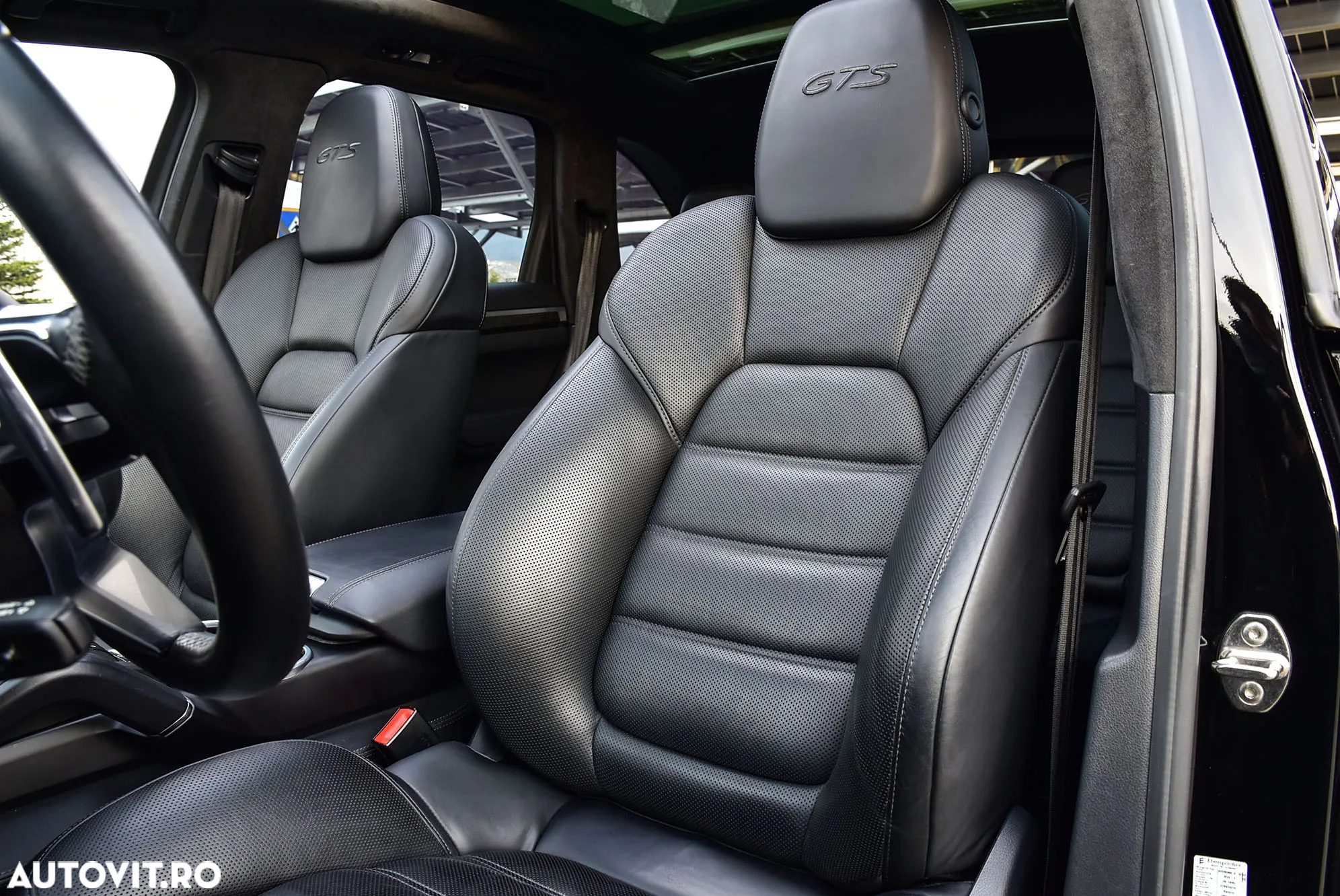Porsche Cayenne GTS Tiptronic S - 25