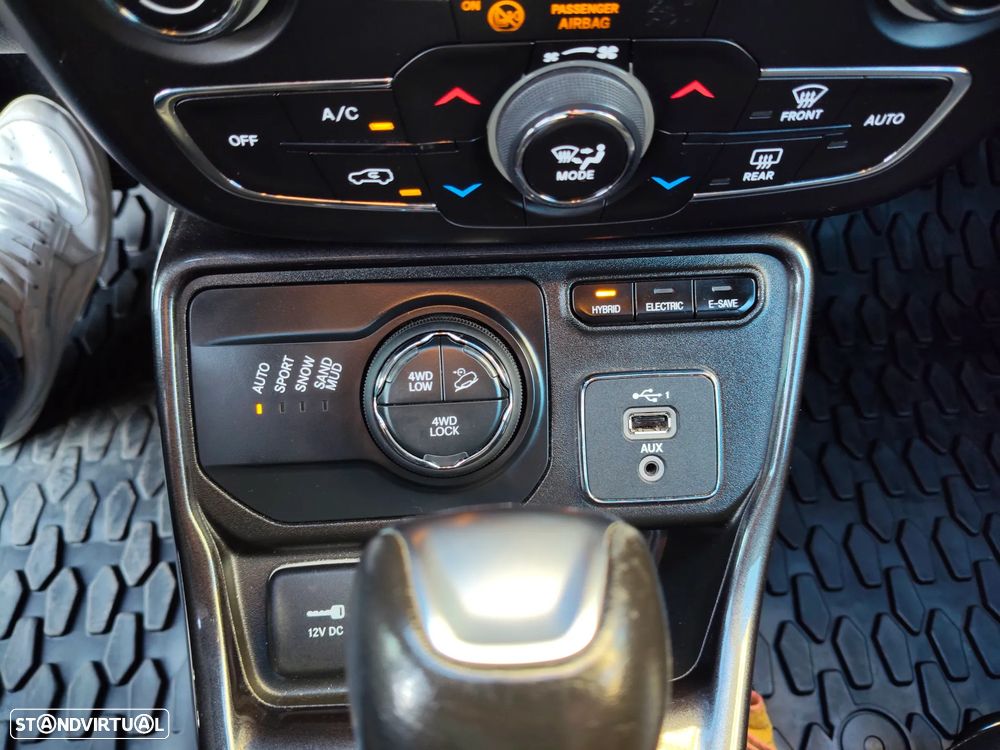 Jeep Compass 1.3 TG Limited - 12