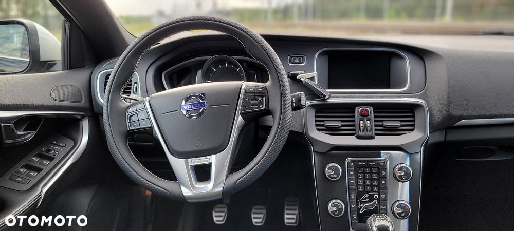 Volvo V40 D4 RDesign - 10