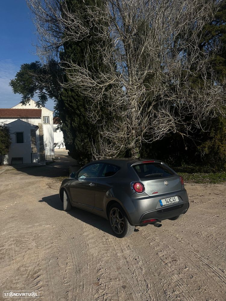 Alfa Romeo MiTo 1.3 JTD Distinctive - 2