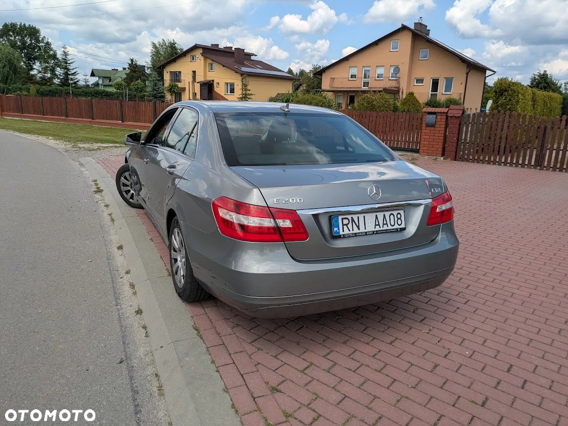 Mercedes-Benz Klasa E - 7