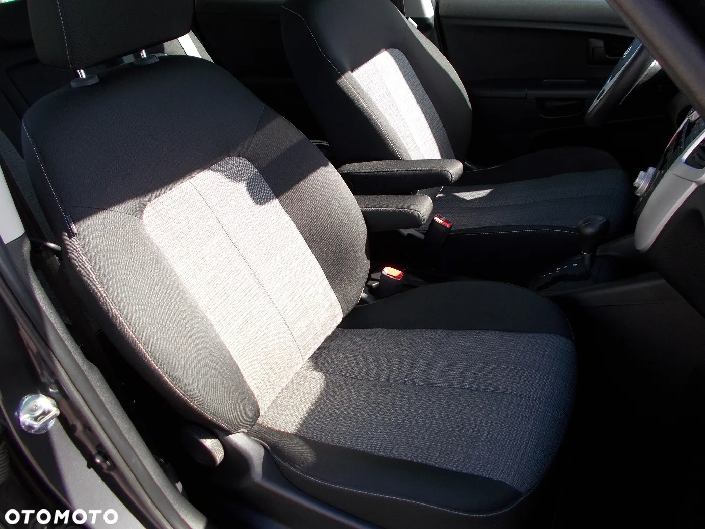 Kia Venga 1.6 M - 13
