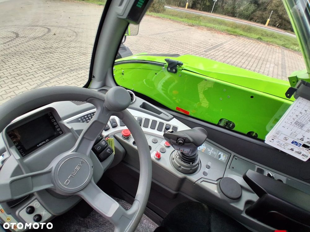 Merlo TF27.6 - 12