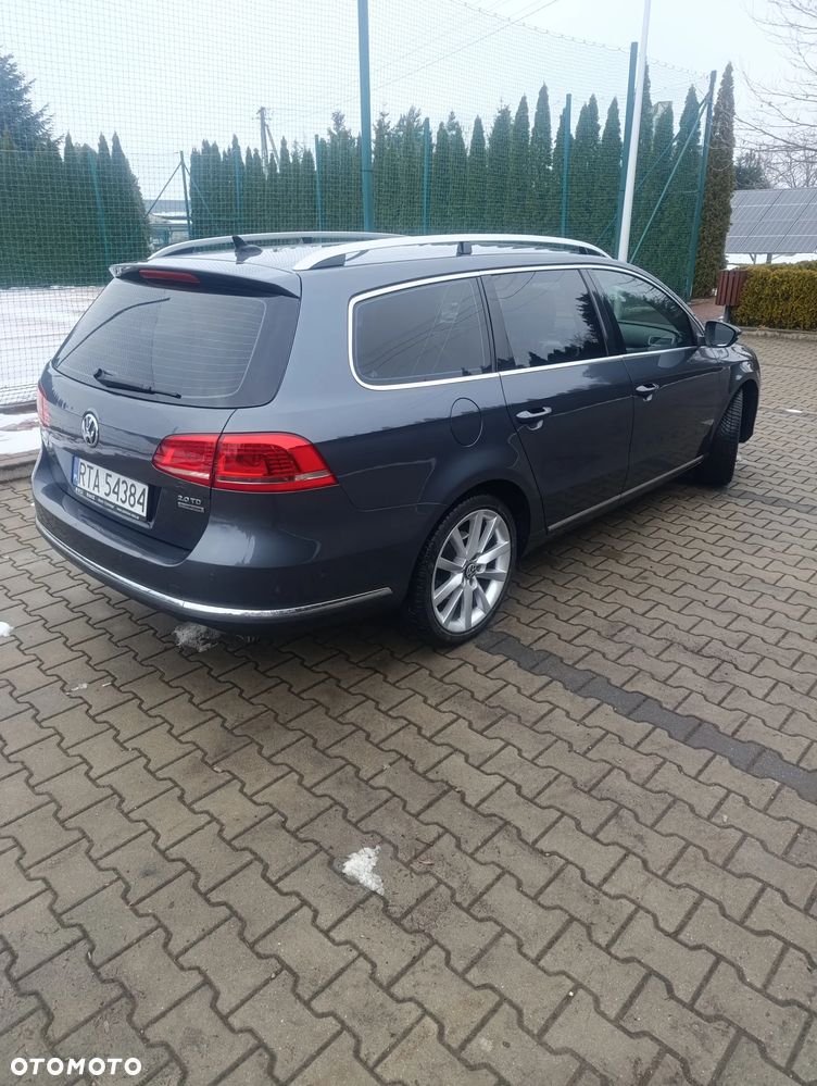 Volkswagen Passat 2.0 TDI Highline - 5