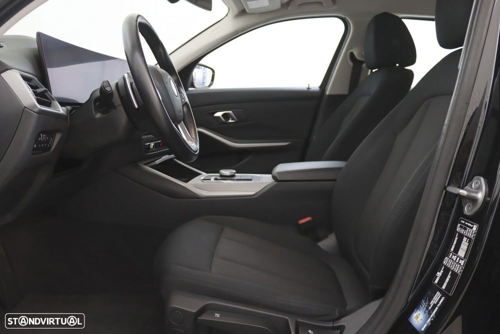 BMW 318 d Auto - 4