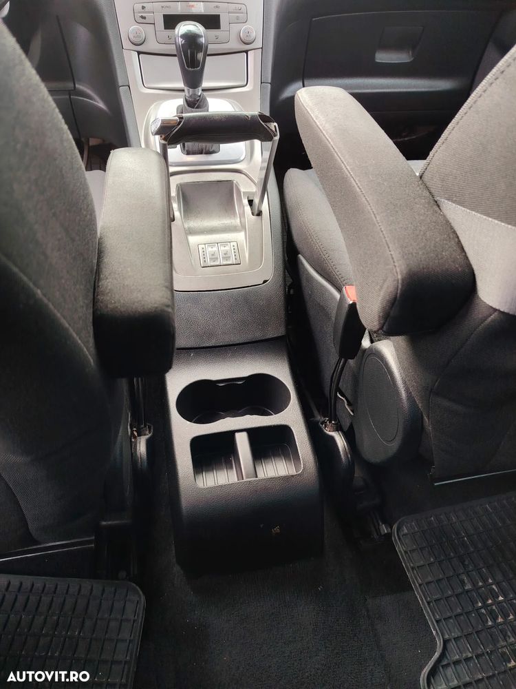 Ford Galaxy 2.0 TDCi DPF Aut. Ghia - 7