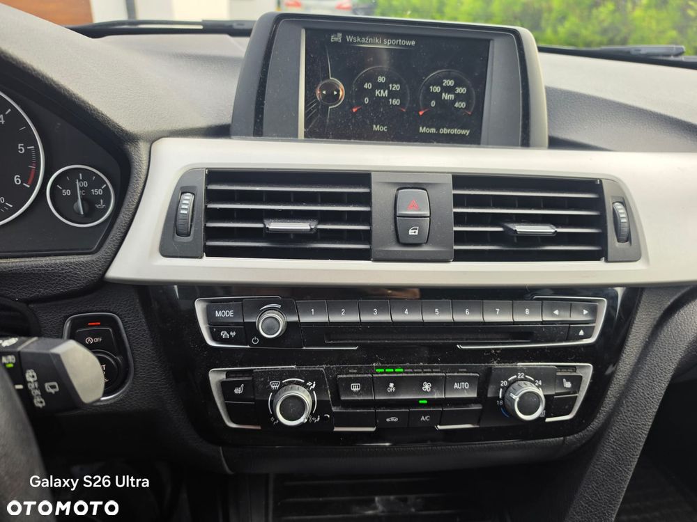 BMW Seria 3 318d - 3