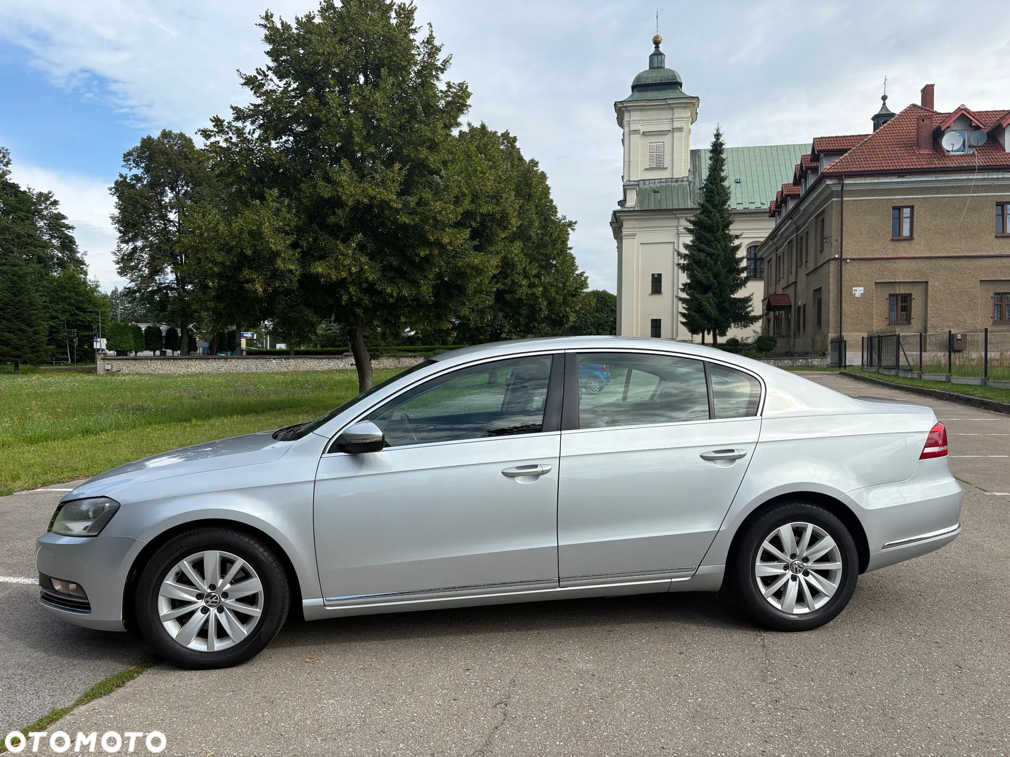 Volkswagen Passat 2.0 TDI DPF Comfortline - 2